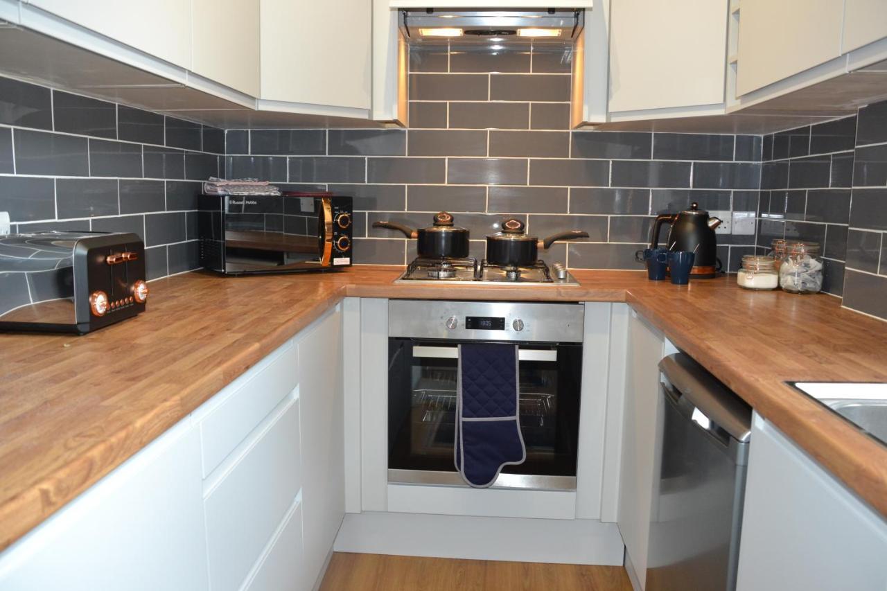 Mayflower 2 Bed Boutique Apartment - Stayseekers Salisbury Zewnętrze zdjęcie