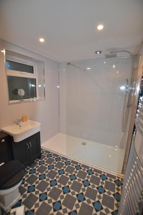 Mayflower 2 Bed Boutique Apartment - Stayseekers Salisbury Zewnętrze zdjęcie